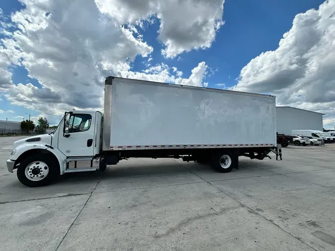 2018 Freightliner M2