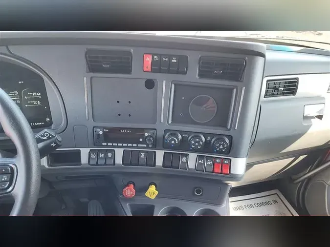 2022 KENWORTH T680