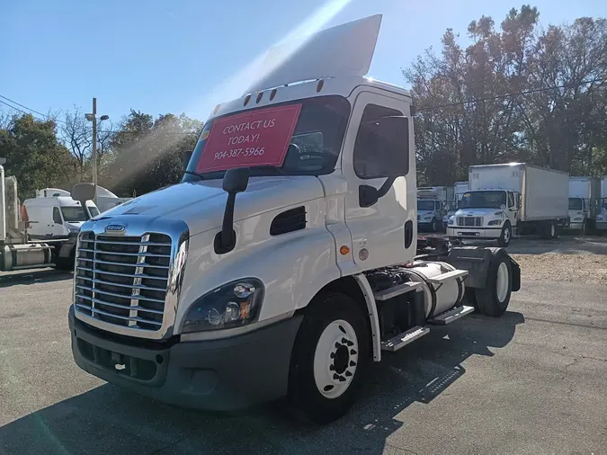 2018 FREIGHTLINER/MERCEDES CASCADIA 113