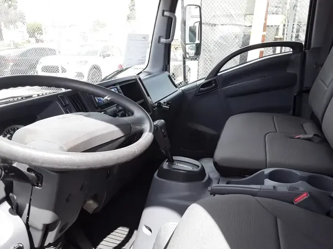 2018 ISUZU NPR30d25687ab6c3b2a92a474b3f24e8e7d