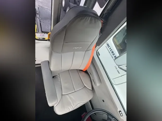 2017 KALMAR OTTAWA T2 4X2 DOT/EPA30d67ab422664ee77d10f44f249fef49