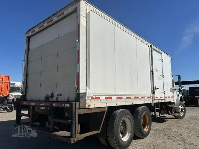 2014 FREIGHTLINER BUSINESS CLASS M2 106