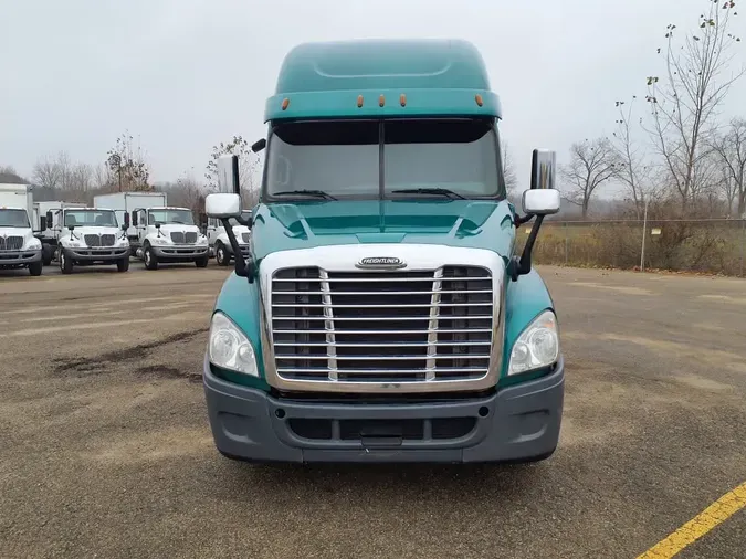 2020 FREIGHTLINER/MERCEDES CASCADIA 12530de108e46e6931ea214a825bcca91fc
