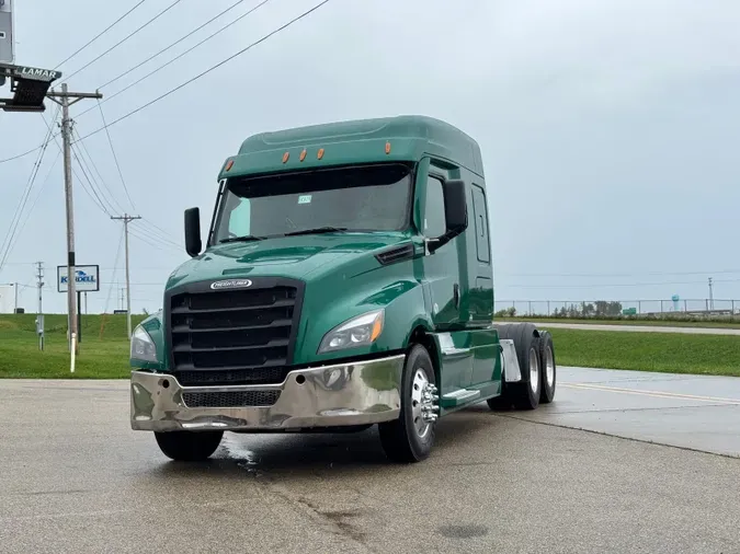 2022 FREIGHTLINER Cascadia 12630e08f5d6dbdbfb525403993133825e1