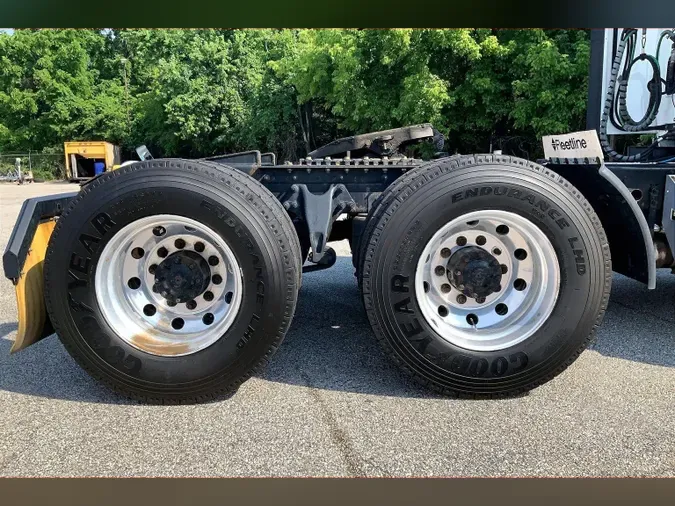2021 INT LT625 6x430e1328fd53e05de986477a3690085cd
