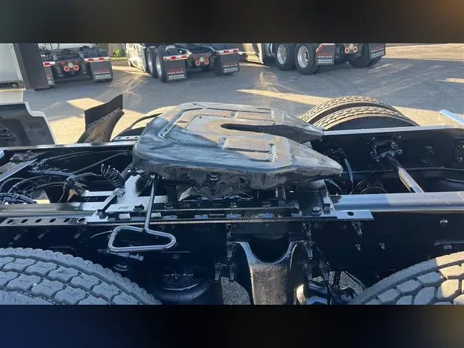 2023 INTERNATIONAL LT