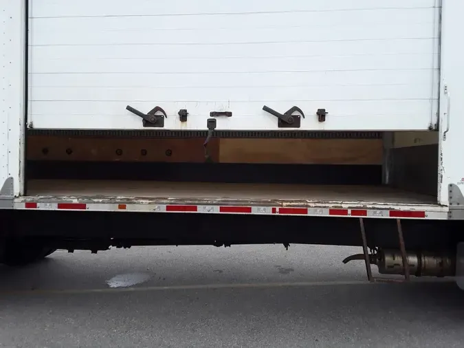 2019 FREIGHTLINER M2 106
