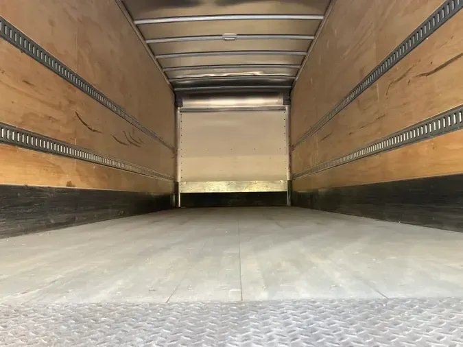 2020 FREIGHTLINER/MERCEDES M2 106