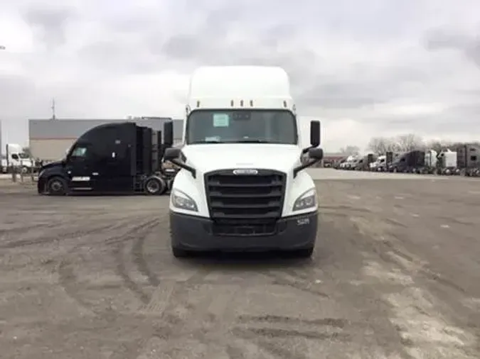 2021 Freightliner Cascadia