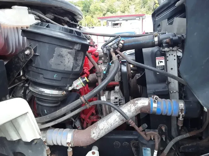 2020 FREIGHTLINER M2 106
