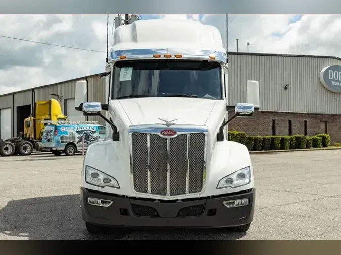 2022 PETERBILT 579