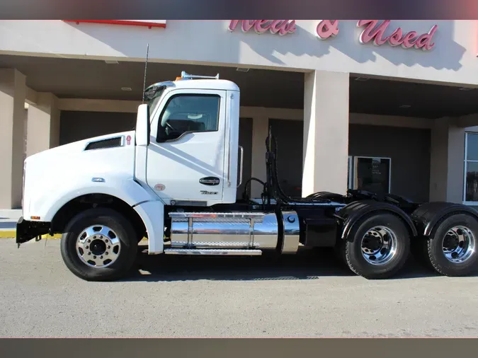 2023 Kenworth T88030ebe3f99465b245207291446adb053e