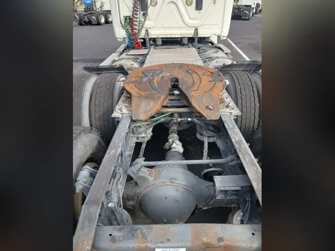 2017 FREIGHTLINER/MERCEDES CASCADIA 12530eceb2eec84006432b32c52370cba5c