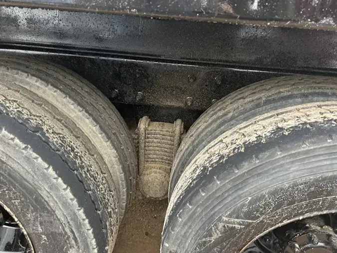 2007 MACK GRANITE CV713