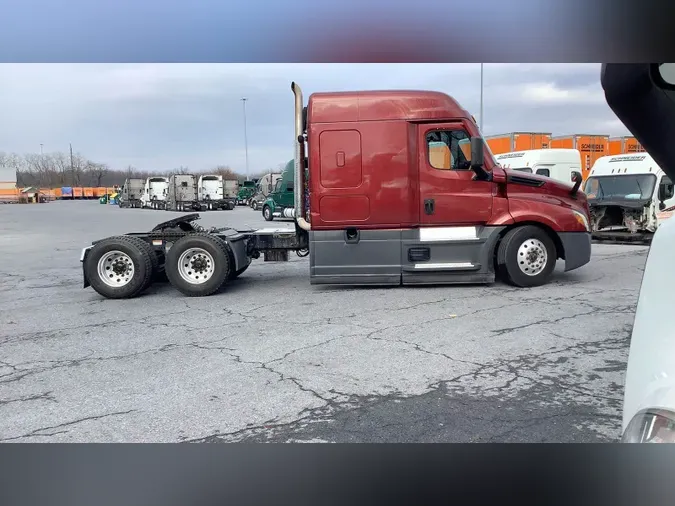 2022 Freightliner Cascadia 12630ef48a86c4bb2d342672194a02146ea