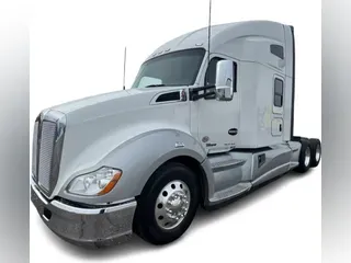 2022 Kenworth T680