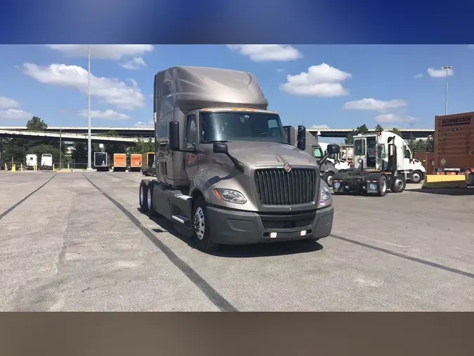 2022 International LT30fb437bd63b18ff9eddebfe0a8c2e86