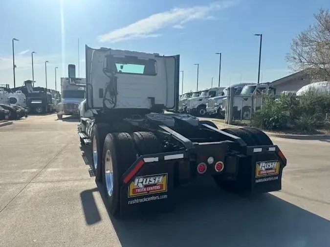 2019 International LT625