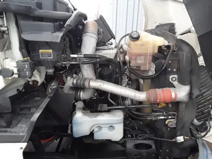 2019 NAVISTAR INTERNATIONAL RH613 DAYCAB S/A