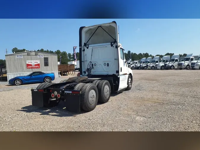 2019 FREIGHTLINER/MERCEDES NEW CASCADIA PX12664