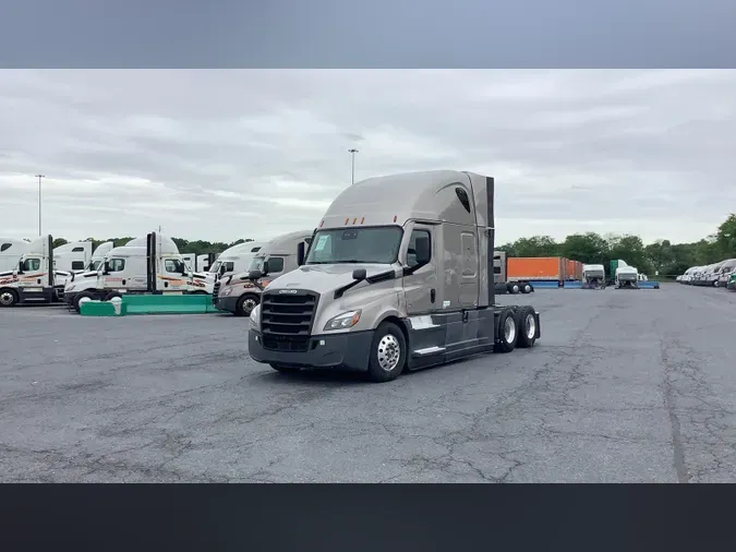 2022 Freightliner Cascadia 12630ff48174ee86f473b69b5780921a0da