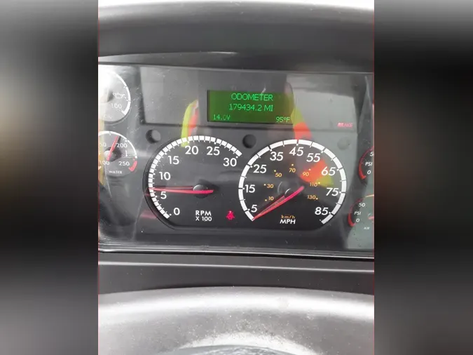 2018 FREIGHTLINER/MERCEDES M2 106
