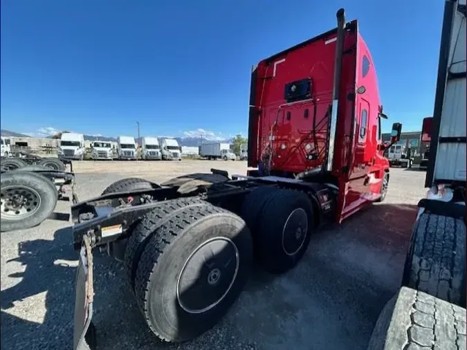 2019 FREIGHTLINER/MERCEDES CASCADIA 125