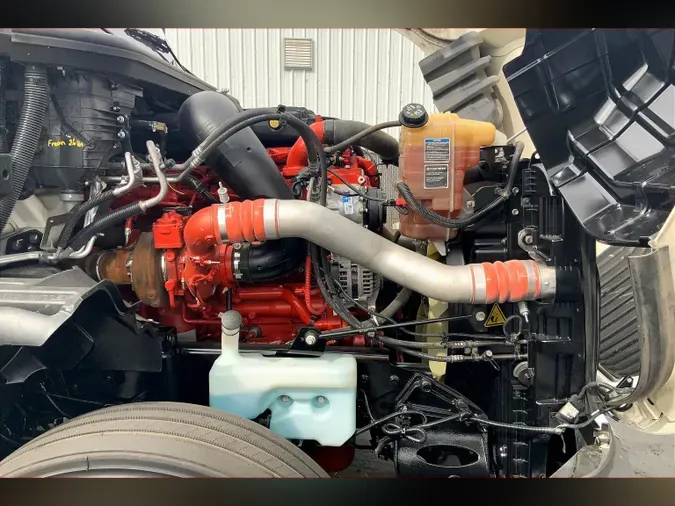 2022 INT LT625 6x4