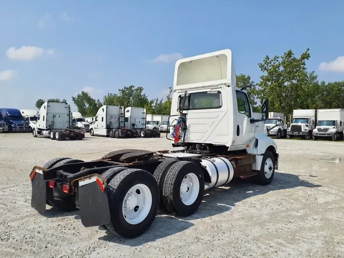 2019 NAVISTAR INTERNATIONAL LT625 DAYCAB T/A