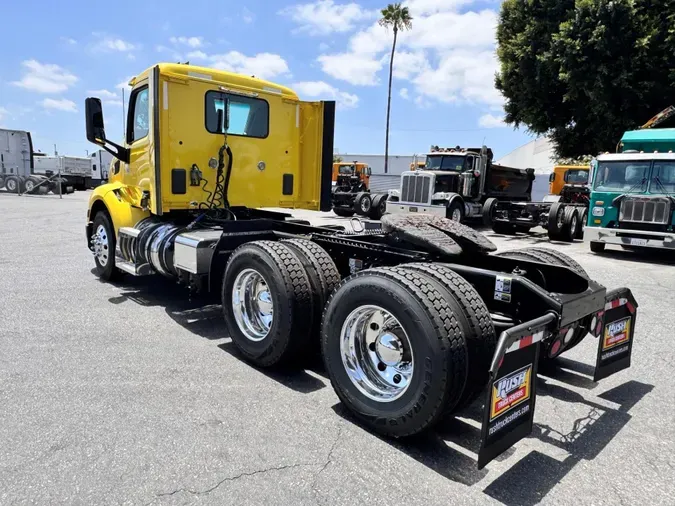 2021 Peterbilt 579310929bb13c30f2b61d0b1b159ca29de