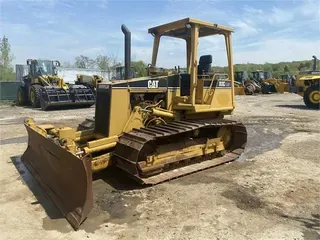 1997 CATERPILLAR D3C LGP III