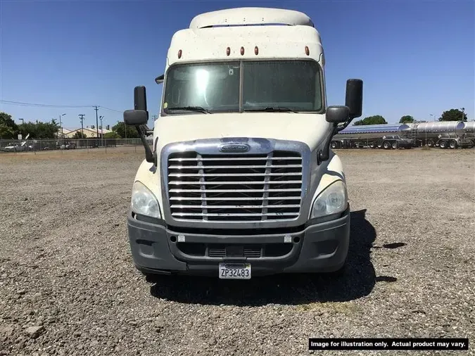 2018 FREIGHTLINER CASCADIA EVOLUTION310e6590a70d5a3eae0a8de566438671