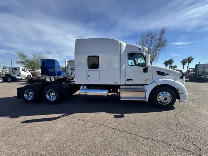 2022 Peterbilt 579