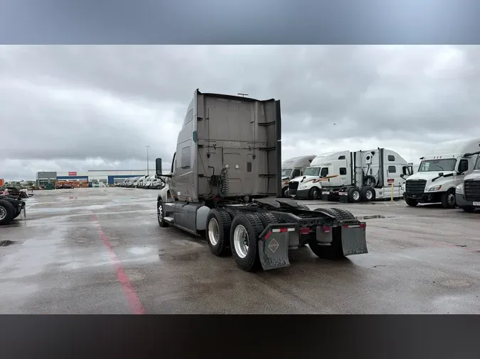 2022 International LT31105db6e935829ef61866a07b1d05c0