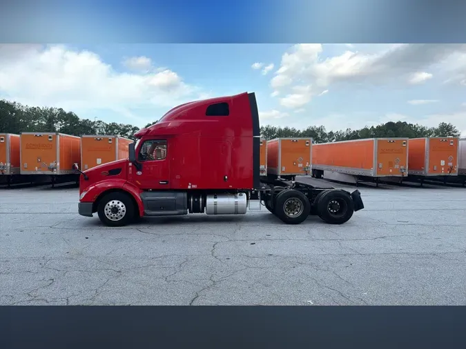 2021 Peterbilt 579
