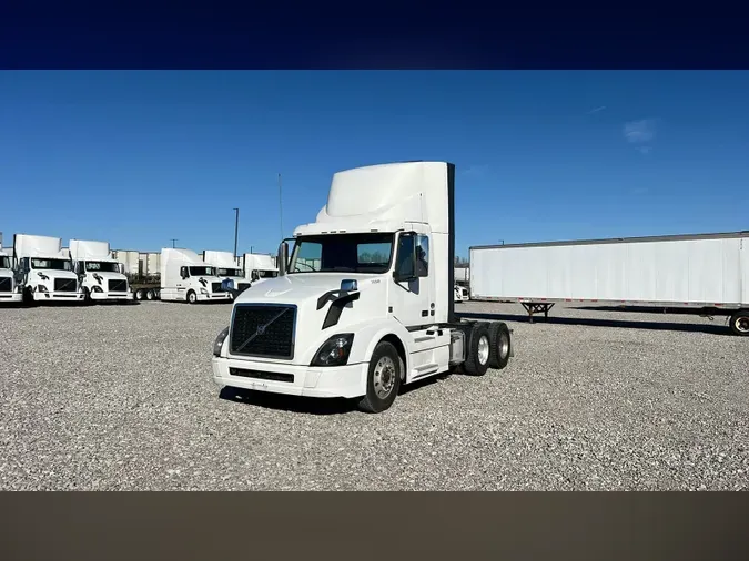 2018 Volvo VNL300