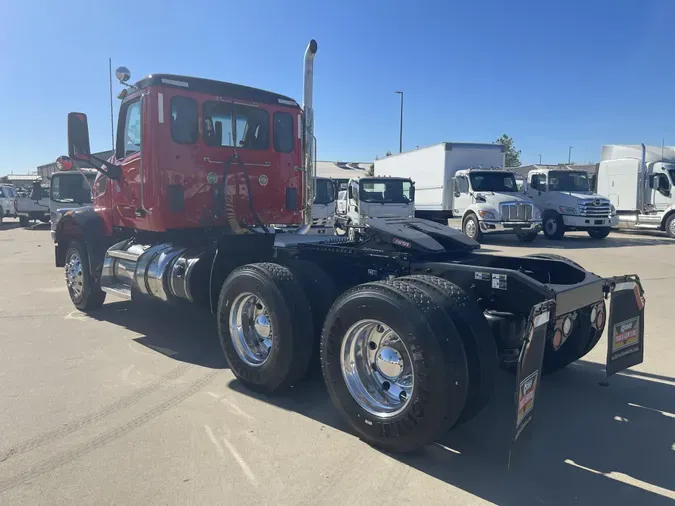 2020 Peterbilt 567