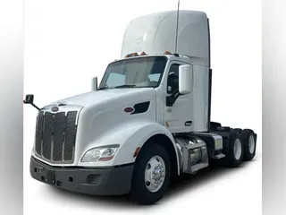 2020 Peterbilt 579