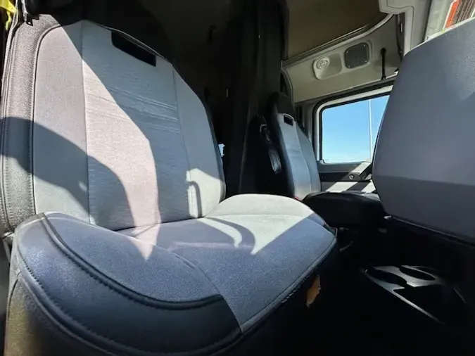 2023 MACK ANTHEM311a42f2c999bbc754d35481d34a9f03