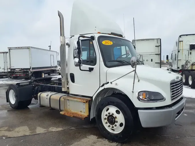 2022 FREIGHTLINER/MERCEDES M2 106