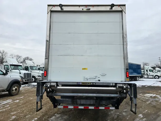 2019 FREIGHTLINER/MERCEDES M2 106