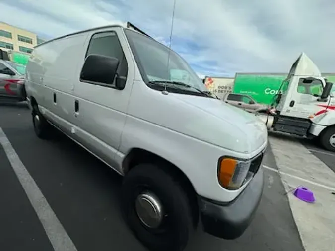 2000 FORD MOTOR COMPANY E-250 ECONOLINE