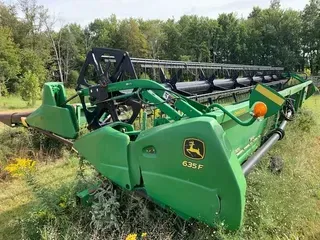 2009 John Deere 635F