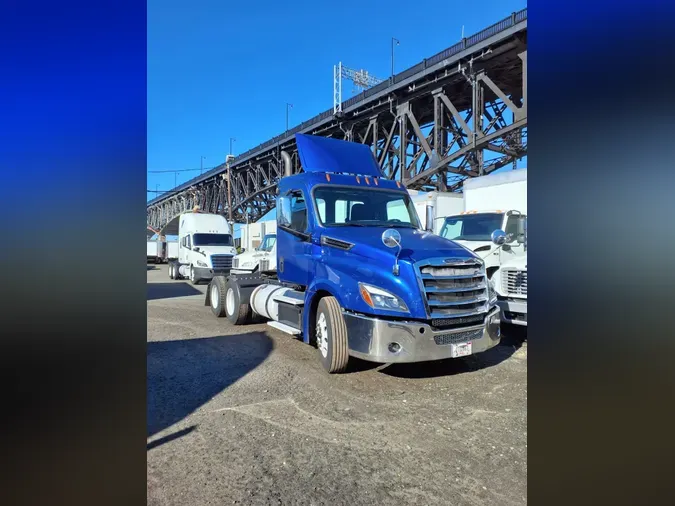 2019 FREIGHTLINER/MERCEDES NEW CASCADIA PX126643125444463c509f19e31582cf2287a73