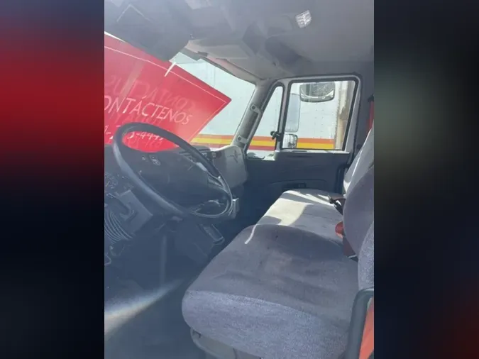 2019 NAVISTAR INTERNATIONAL 4300