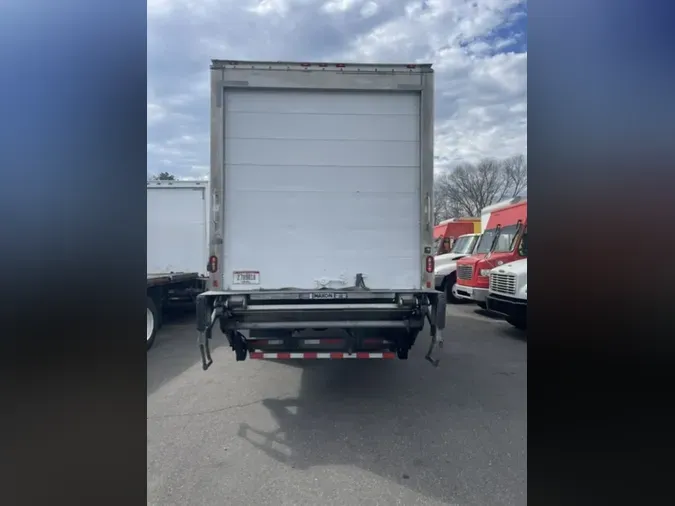 2019 FREIGHTLINER/MERCEDES M2 106