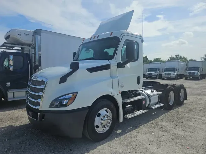 2018 FREIGHTLINER NEW CASCADIA PX12664312a4de63c61778625013fd9cb2653ea