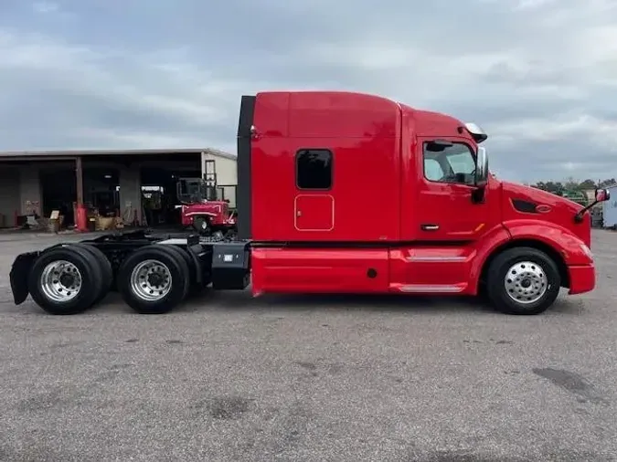 2021 Peterbilt 579