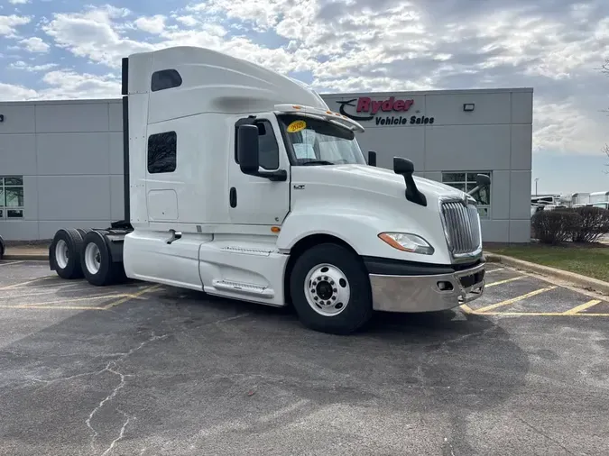 2020 NAVISTAR INTERNATIONAL LT625 SLPR CAB