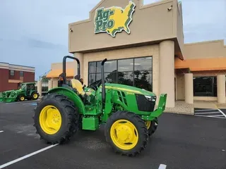 2022 John Deere 5045E